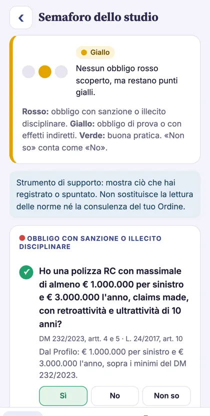 App: semaforo dello studio con la domanda sulla polizza RC
